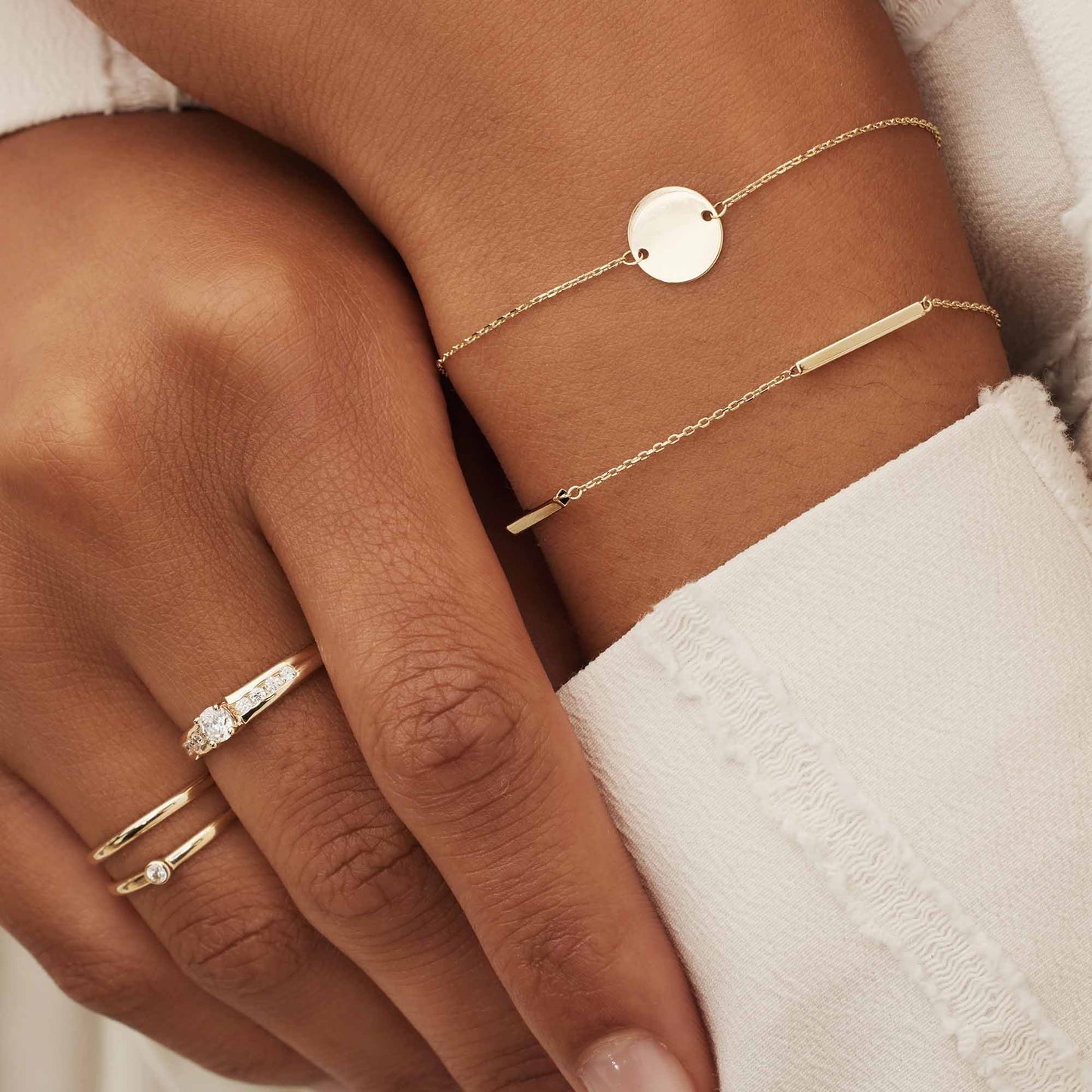 Golden Jeanne – Coin Detail Bracelet in 14K