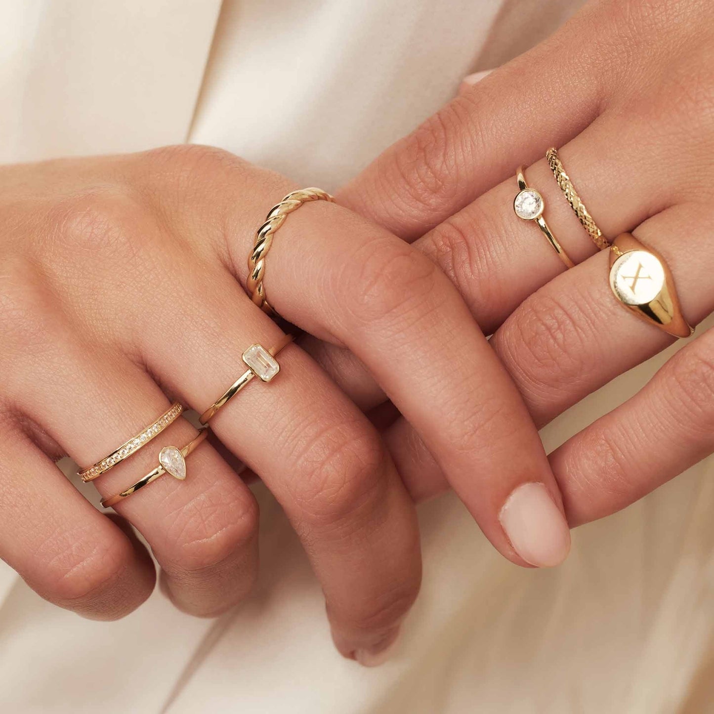 Baguette Genevieve 14 karat gold ring with white zirconia stone